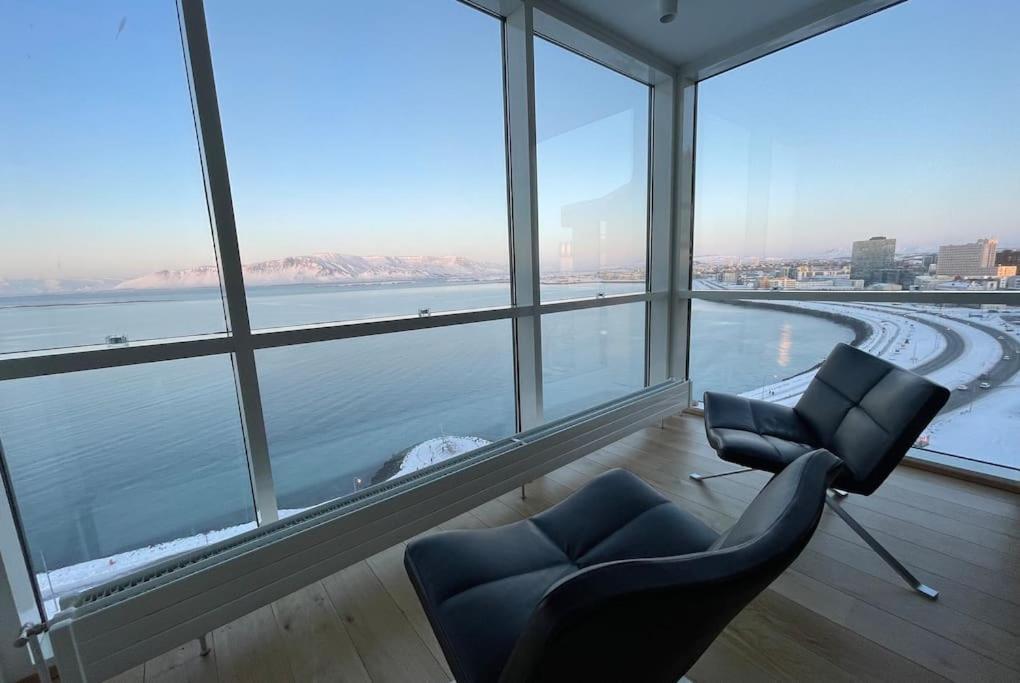 Apartment Luxury Downtown With Stunning Views *