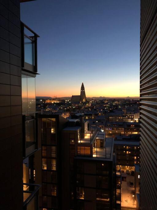 Apartment Luxury Downtown With Stunning Views *